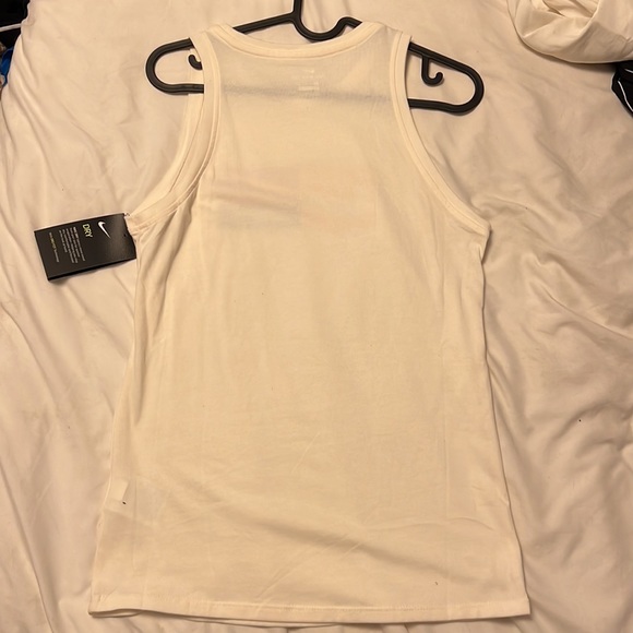 Nike Dry-Fit Tank Top - Picture 2 of 2